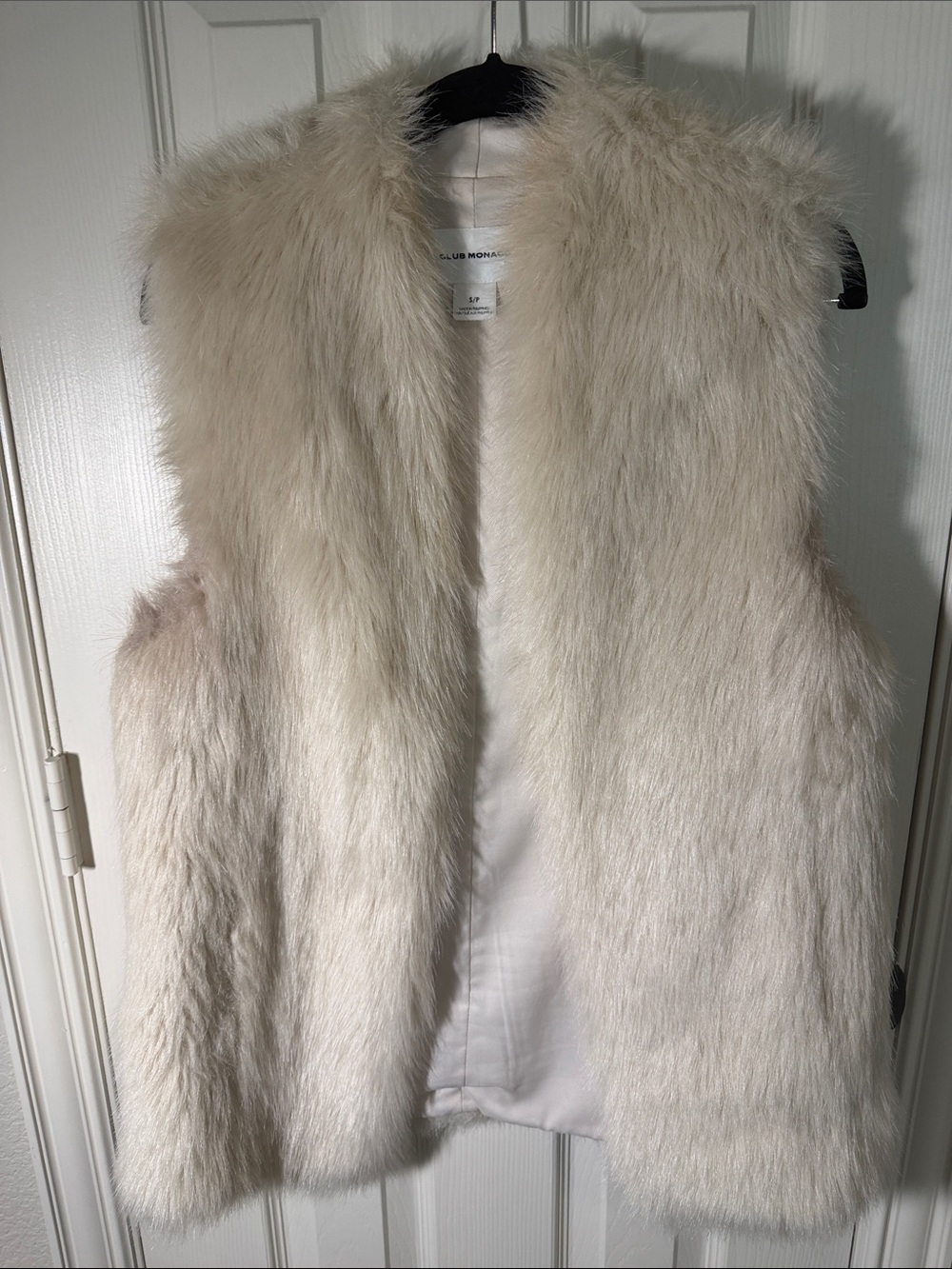 Club Monaco Ivory Faux Fur Sleeveless Vest